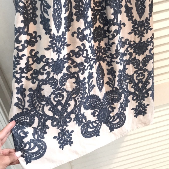 Lavender Brown Blue Paisley Embroidered Dress Size Small EUC - Picture 11 of 11